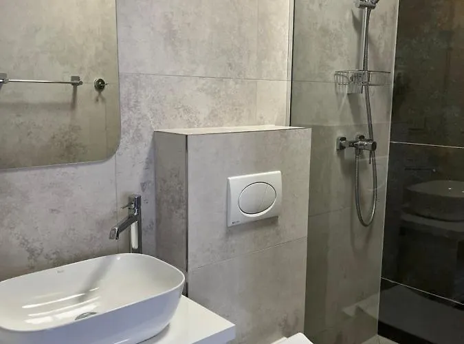 Ostoja 홈스테이 데브키